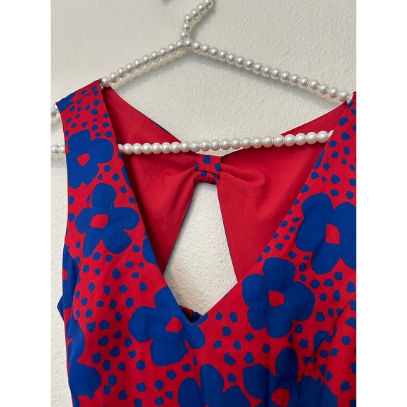 ModCloth Timeless Magnetism A-Line Dress Size Medium Red Blue Floral Knee Length - Picture 9 of 16